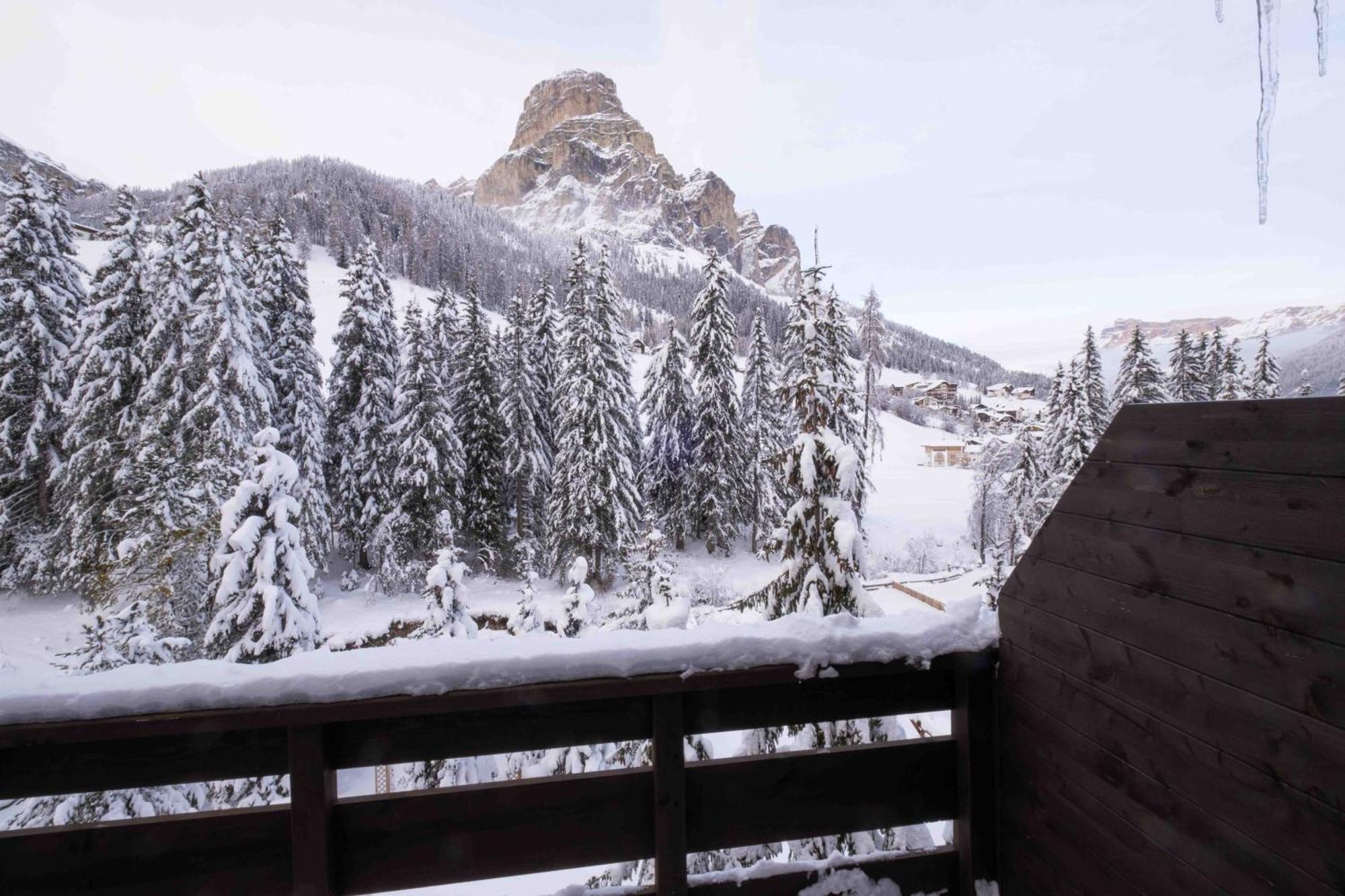 Residence Salvan Corvara In Badia Kültér fotó